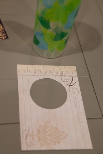 DIY scrapbooking paper with with 4x6 hole cut