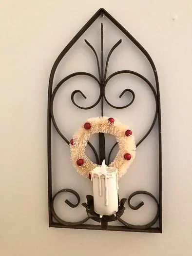 candle wall holder